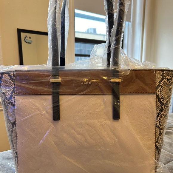 ONE OF A KIND Aldo Shoulder Bag, Brand new, with tags - Picture 1 of 4